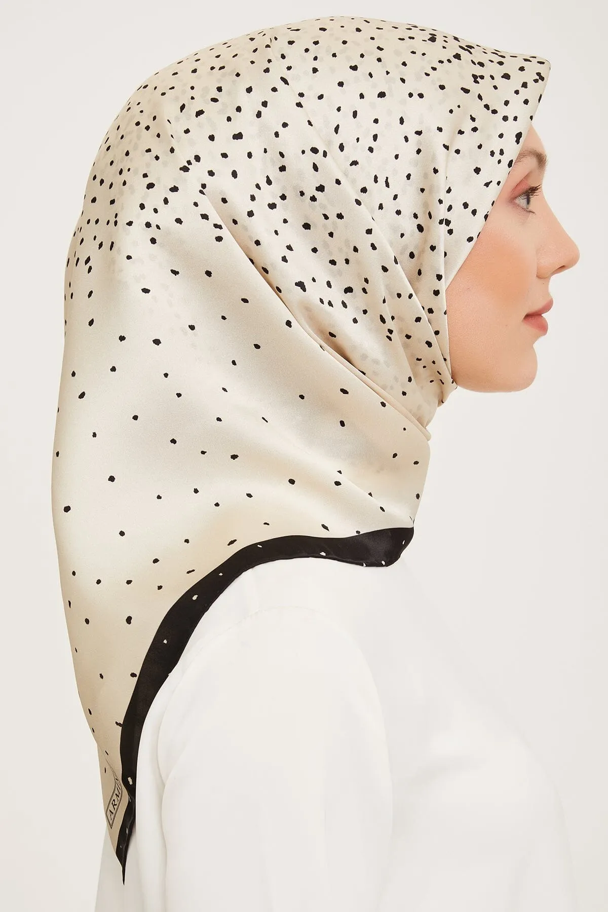 Armine Illy Classy Silk Scarf #50