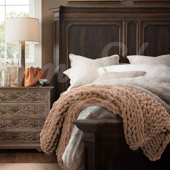 Chenille Chunky Knit Throw ~ Mink