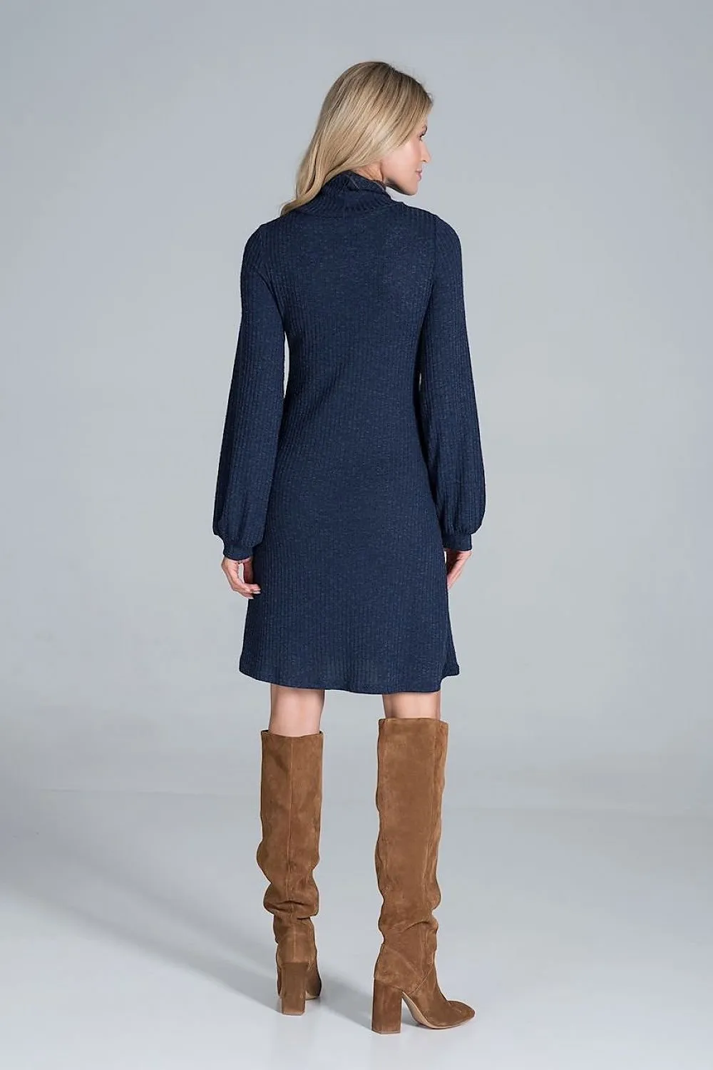 Chic Ribbed Turtleneck Midi Dress