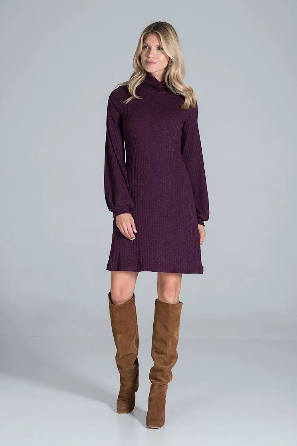 Chic Ribbed Turtleneck Midi Dress