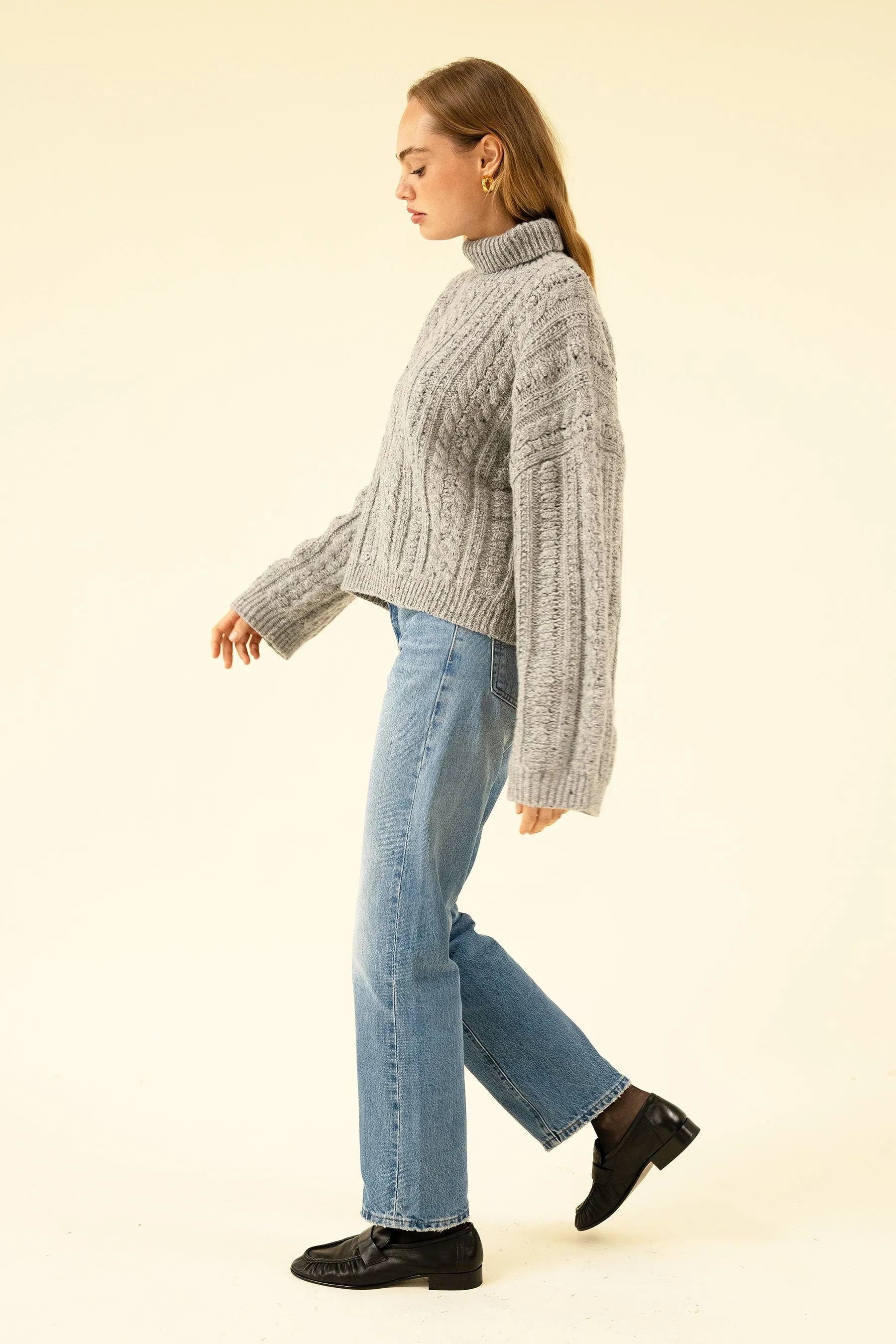 ELOWEN KNIT - GREY