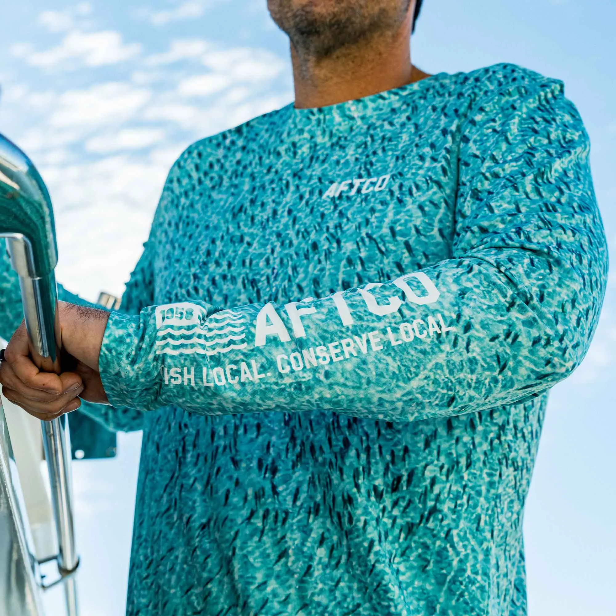 Overview UVX LS Sun Protection Shirt