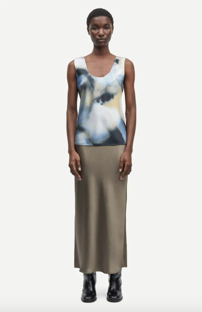 Saagneta Long Skirt Bungee Cord