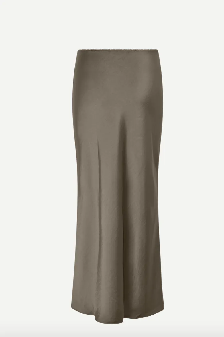 Saagneta Long Skirt Bungee Cord