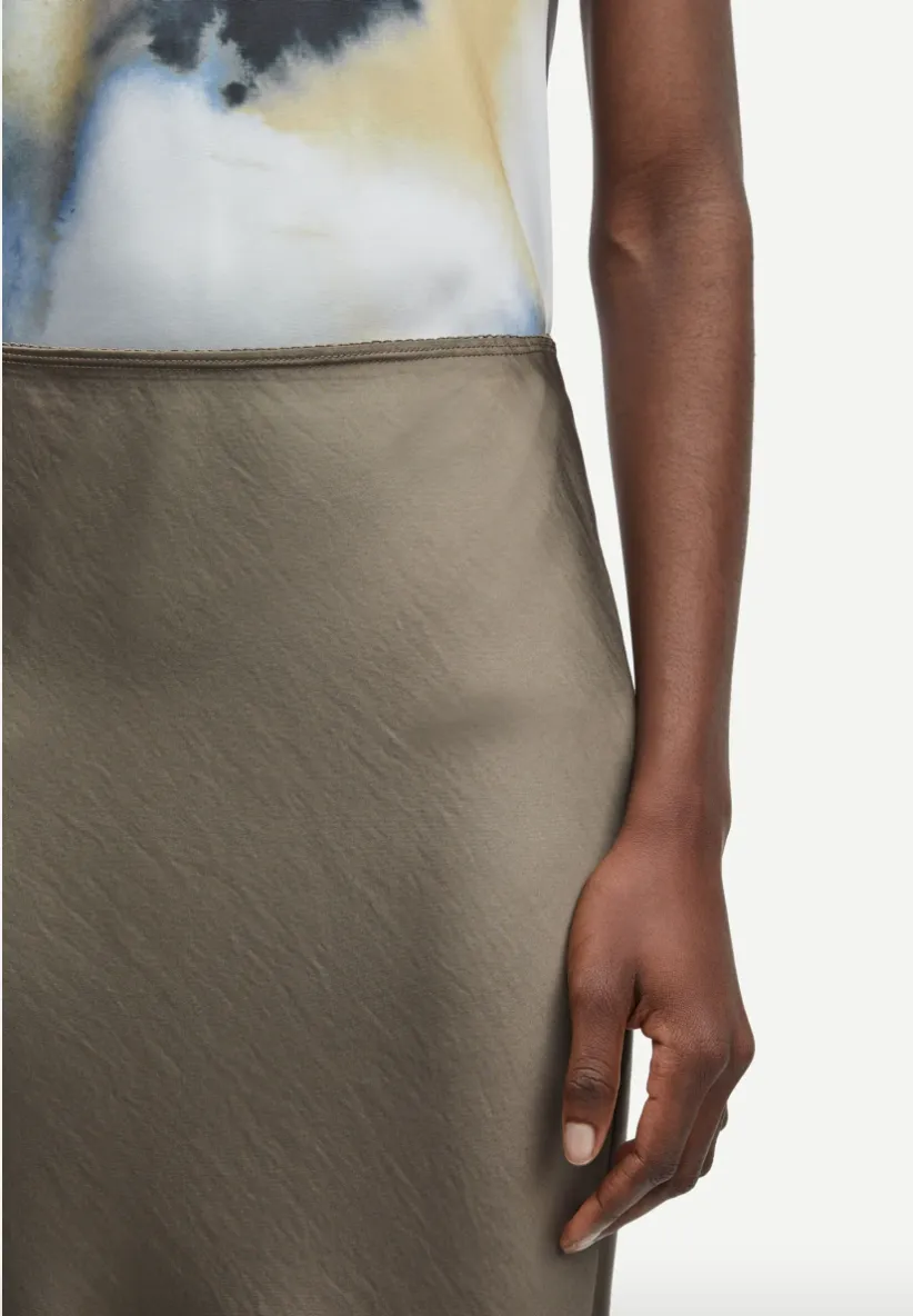 Saagneta Long Skirt Bungee Cord