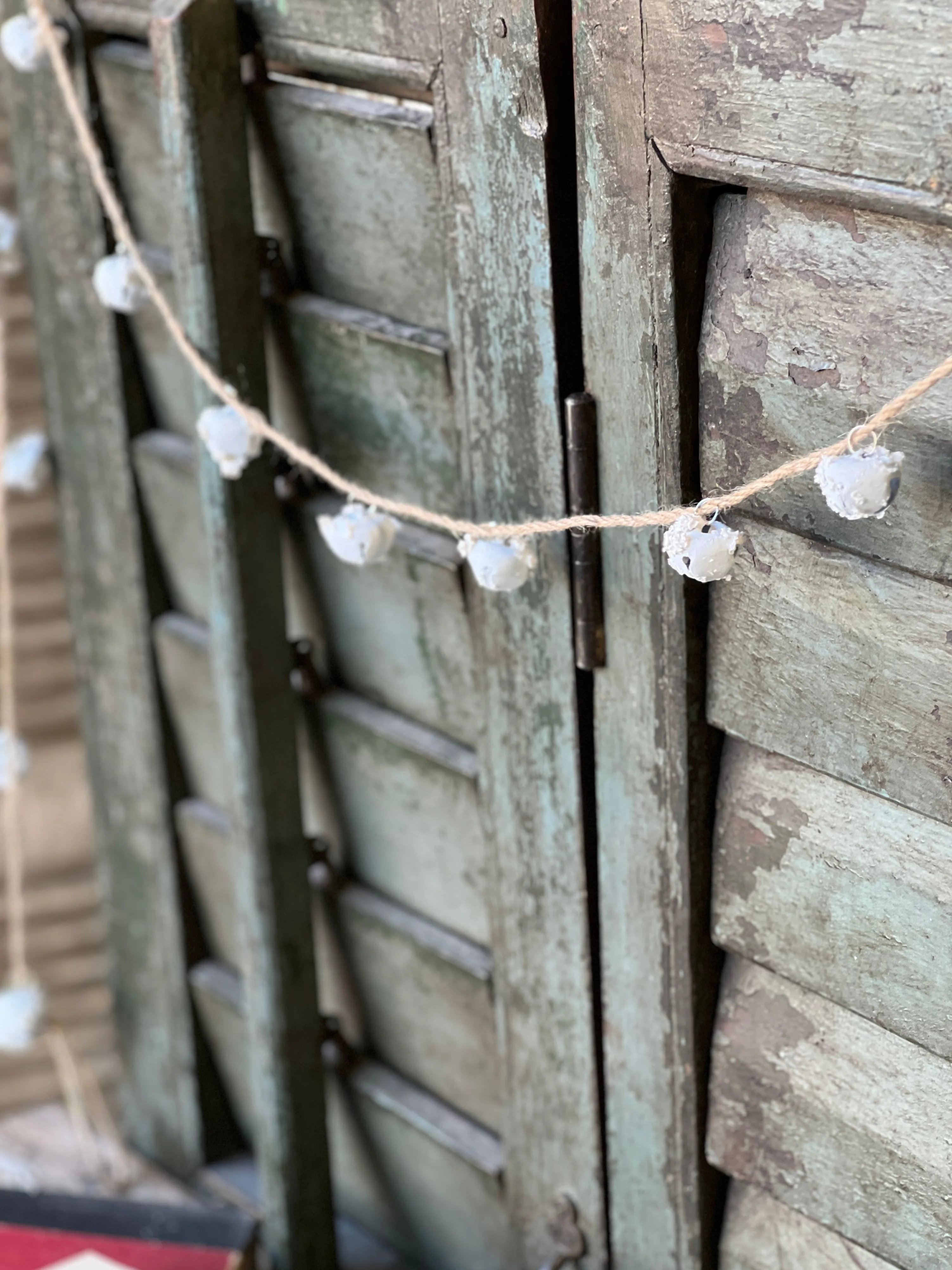 Winter White Bell Garland | 6' | Small